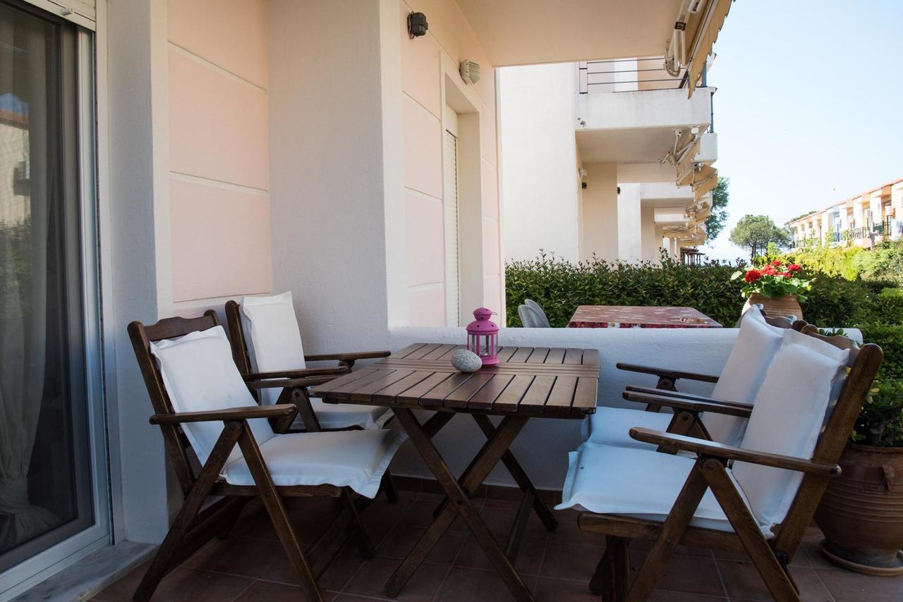 Bitzios Rent Houses Nikiti  Exterior foto